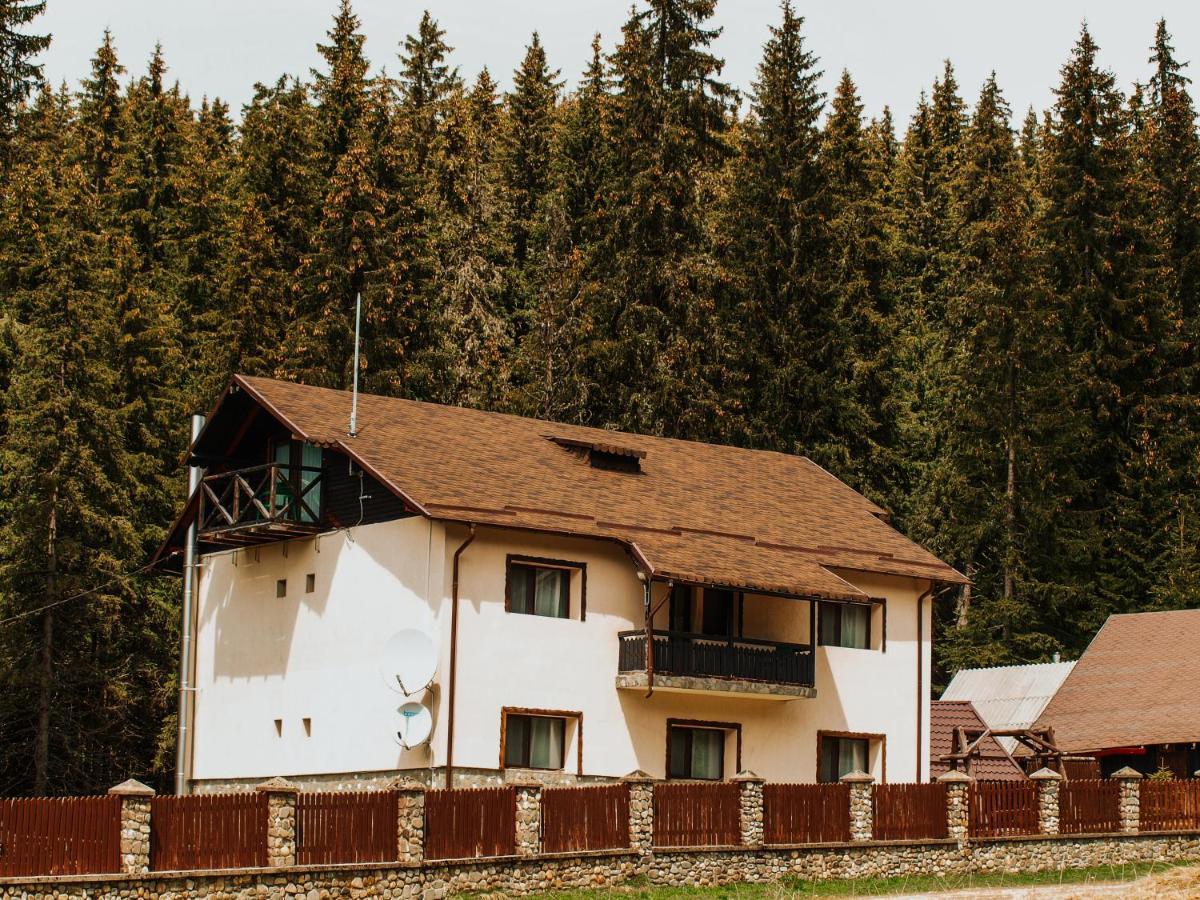 Mounthoff Retreat Lodge